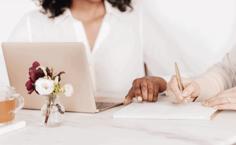 Trademarks and must-have podcasting contracts (Andrea Sager, Legalpreneur) 1
