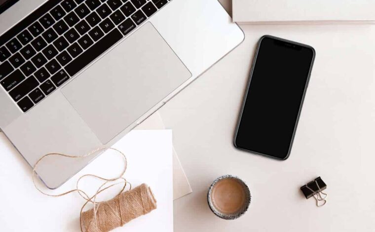 How to record your podcast using a microphone for iPhone 1