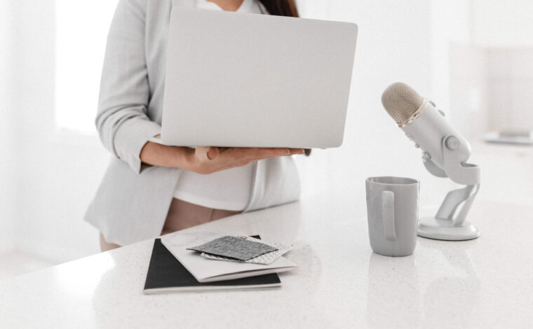 Podcast Host vs. Podcast Guest: Which strategy is right for you? 1